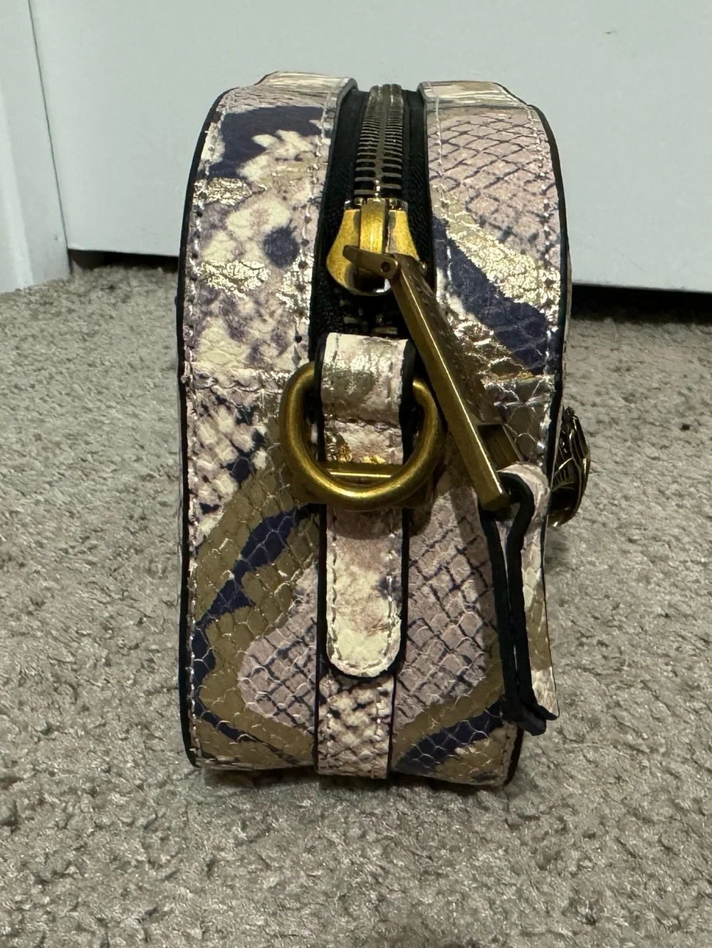 Beautiful Kurt Geiger pink cream gold snake print guitar strap crossbody bag new